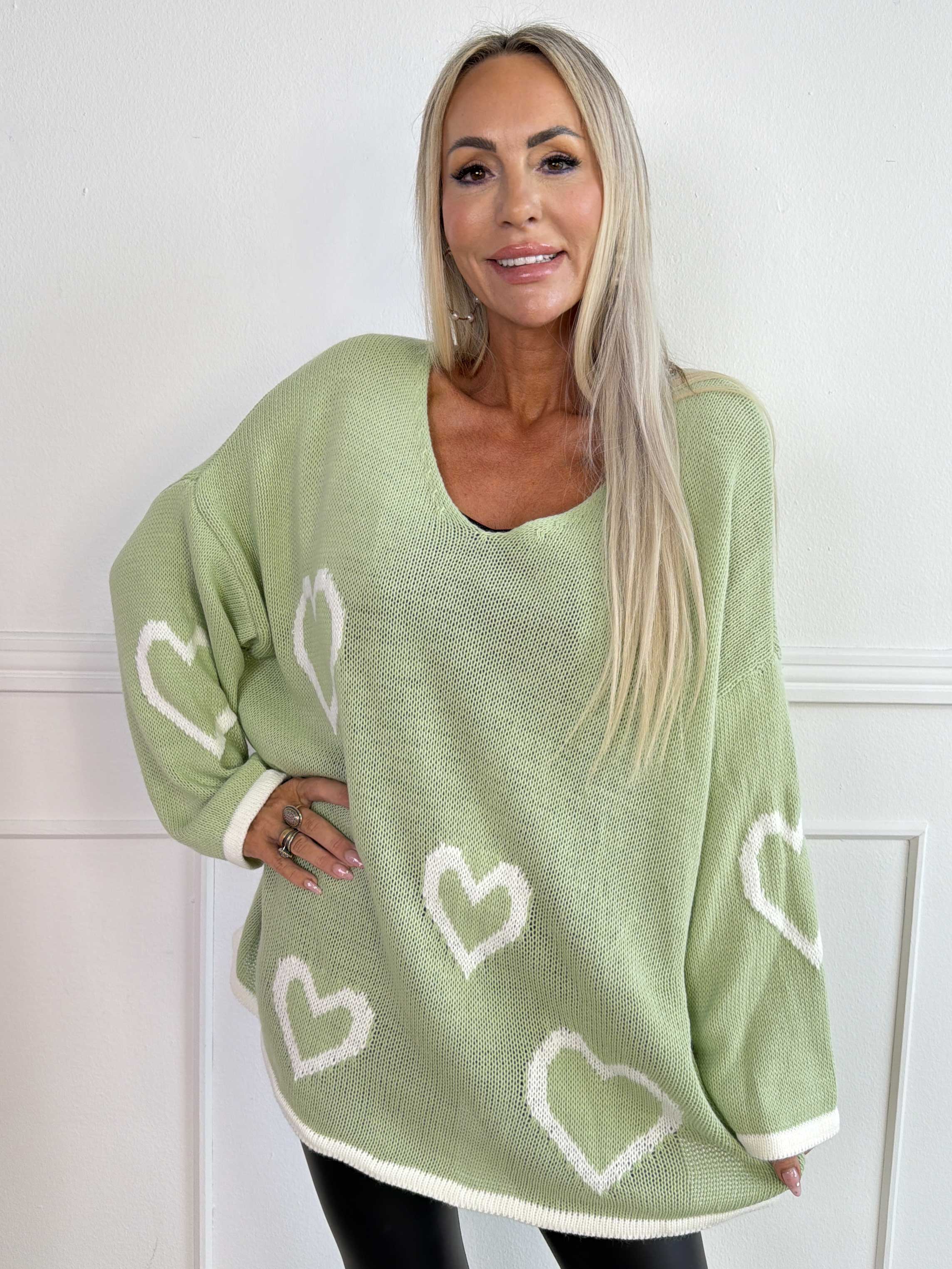 Vivianne - Sød strikbluse med fine hjerter